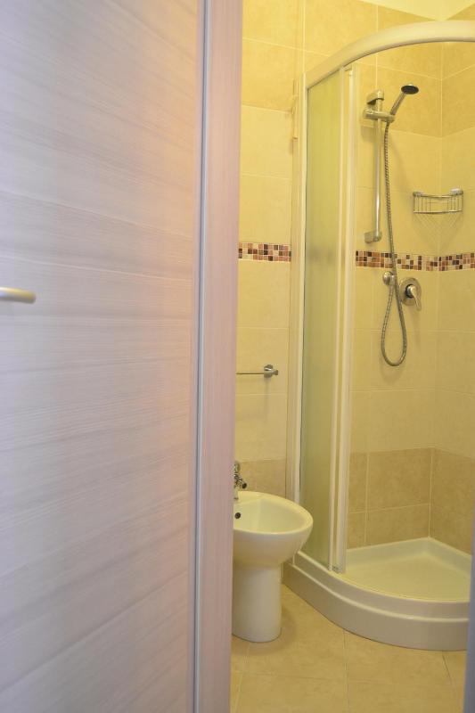 Triple Room image 4