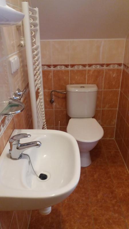 Triple Room with Shower image 3