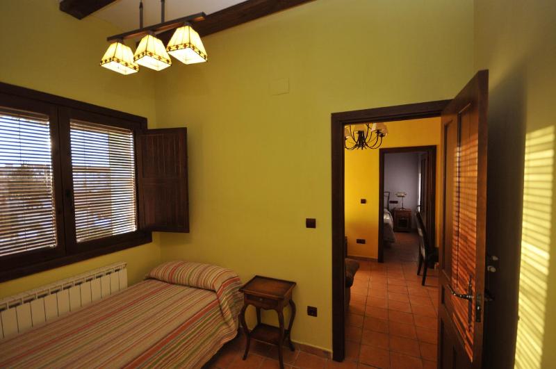 Two-Bedroom Apartment. Palmira Pla image 4