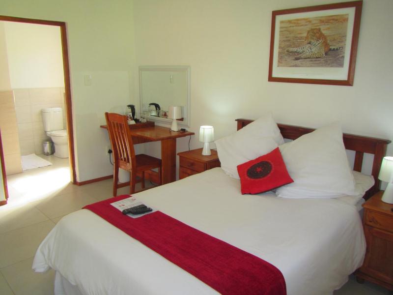 African Footprints Lodge - image 13