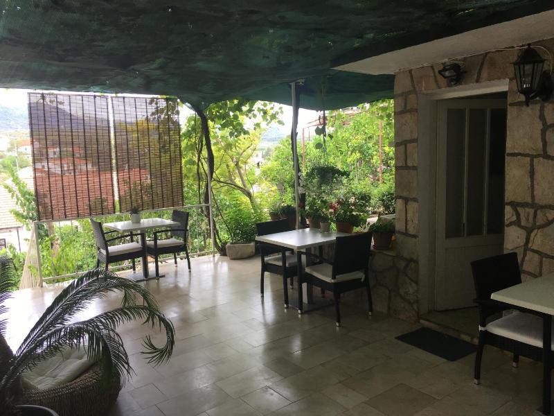 Double Room with Sea View image 2