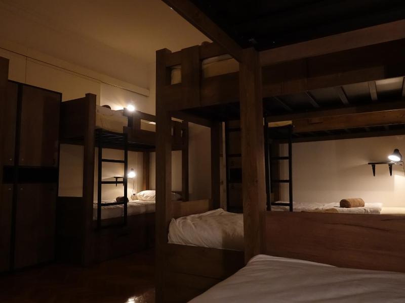 Bed in 10-Bed Mixed Dormitory Room image 3