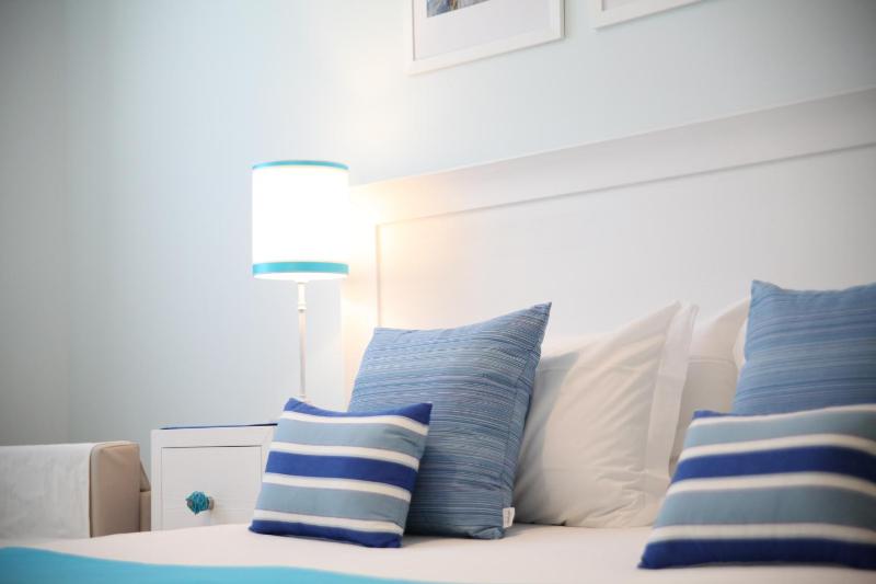 Standard Double Room image 3