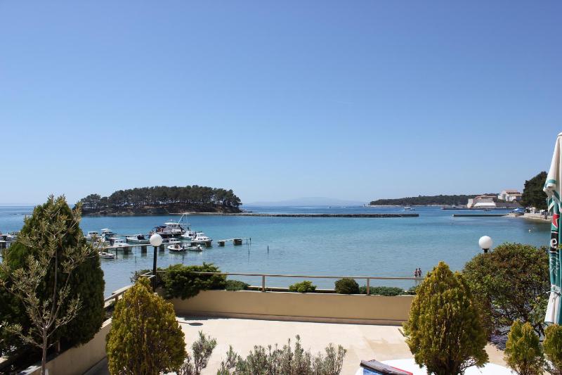 Two-Bedroom Apartment with Sea View image 2