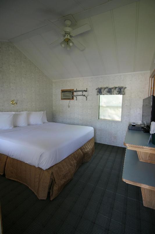 King Room image 4