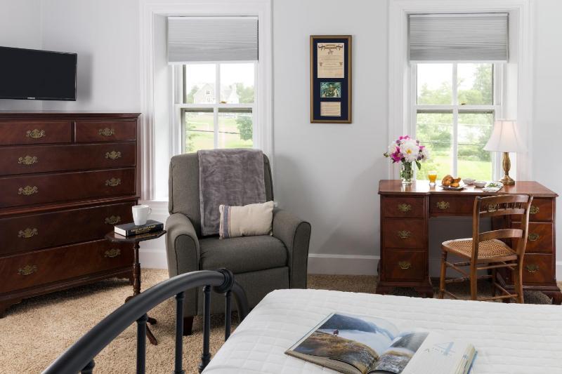 King Suite image 3