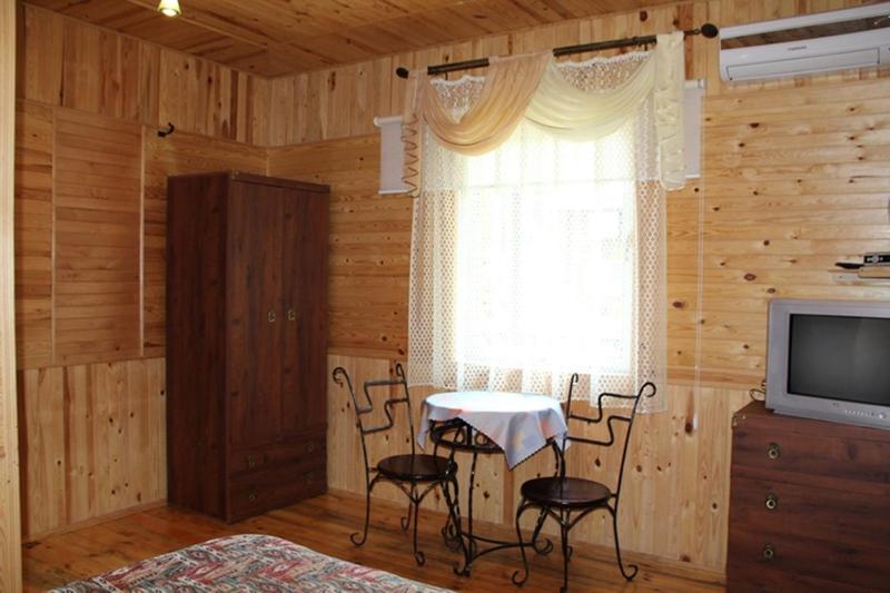 Family Room with Bathroom image 2