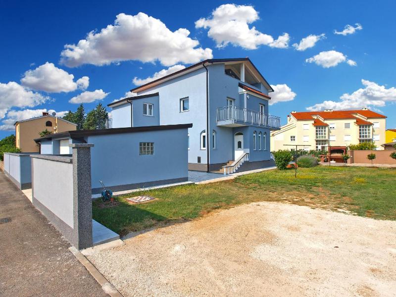 Apartments Dragica 1251 - image 9