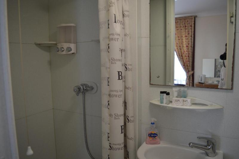 Standard Single Room image 1