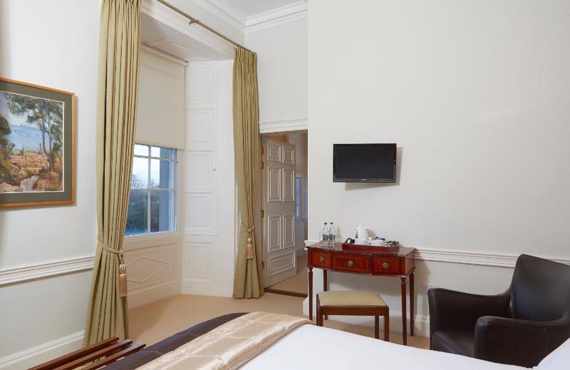 Superior Single Room image 3