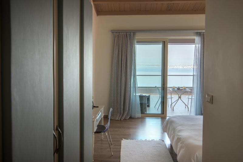 Belvedere Hotel - image 8