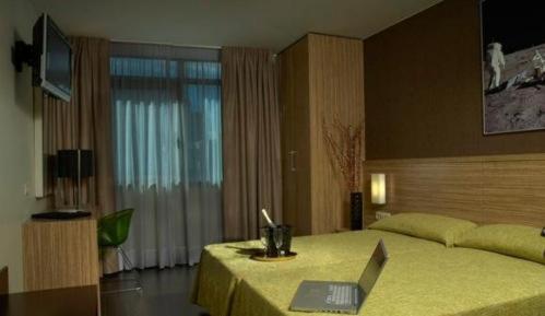 Double or Twin Room image 1