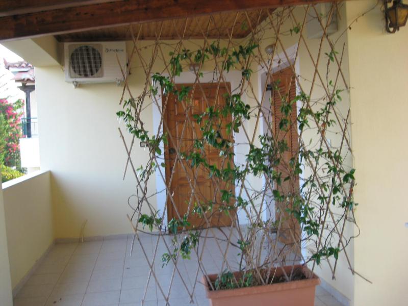 Apartment (2 Adults + 1 Child) image 2