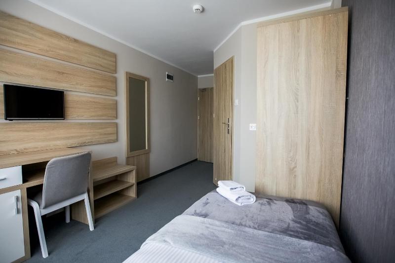 Single Room image 2