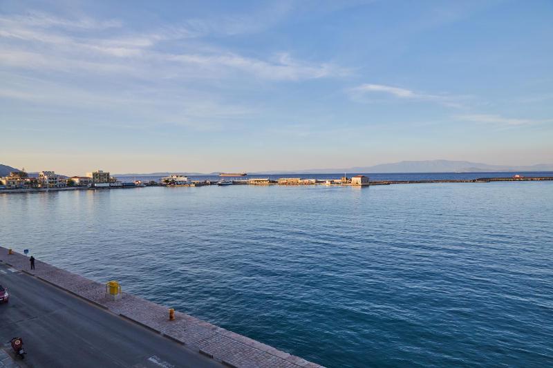 Double Room with Sea View image 3