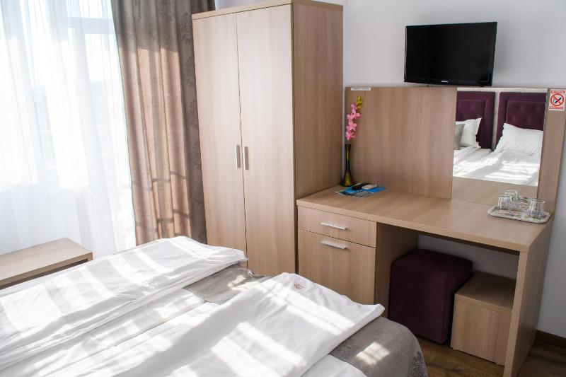 Hotel Clas - image 18