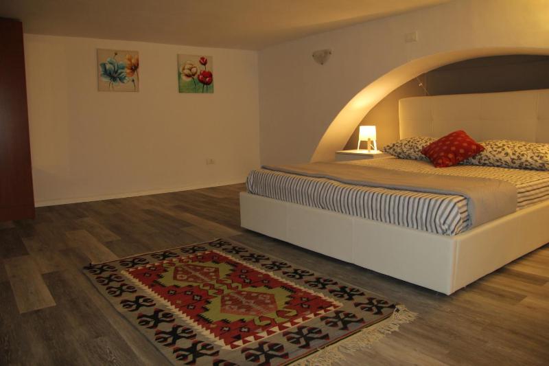 Vittoria apartment - image 8
