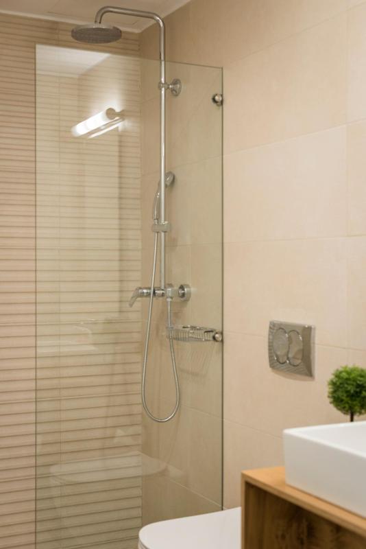 Central City Hotel - image 24