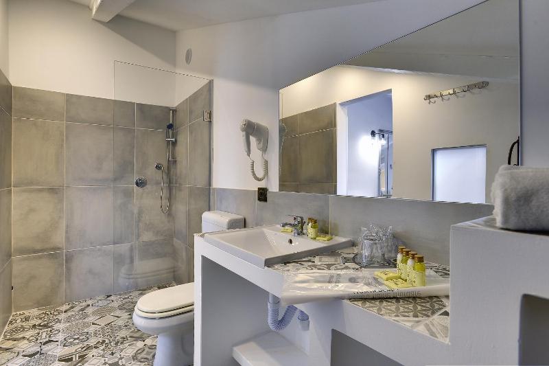Villa Milli Room & Residence - image 8