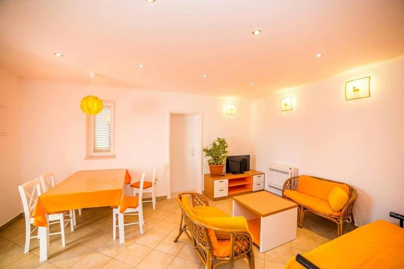 Two-Bedroom Apartment with Terrace and Sea View image 1