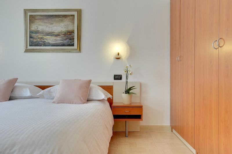 Special Offer - Classic Double or Twin Room image 3
