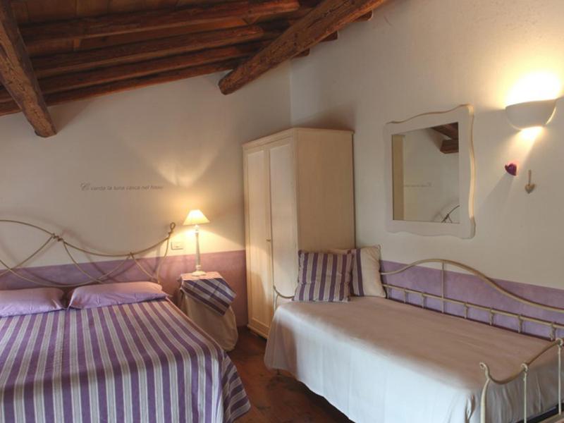 Quadruple Room image 2