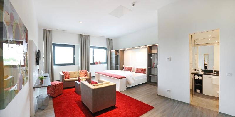 Junior Suite image 2