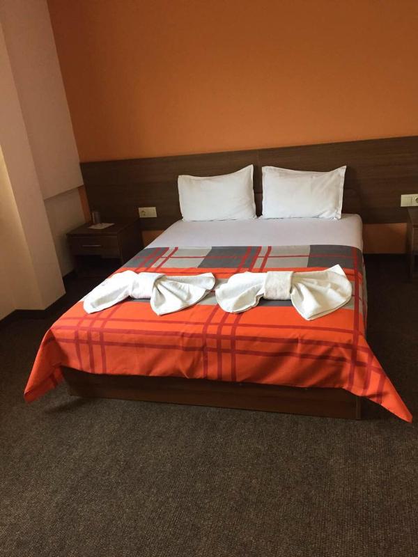 Hotel Iris - image 16