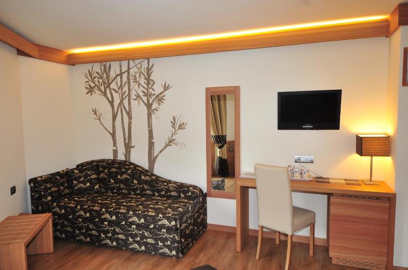 Two Connecting Rooms with Balcony image 3