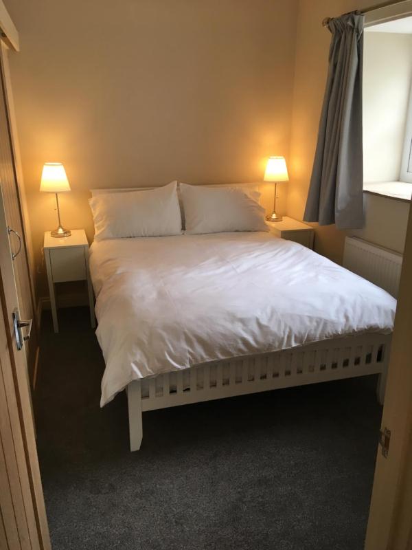 One-Bedroom House image 3