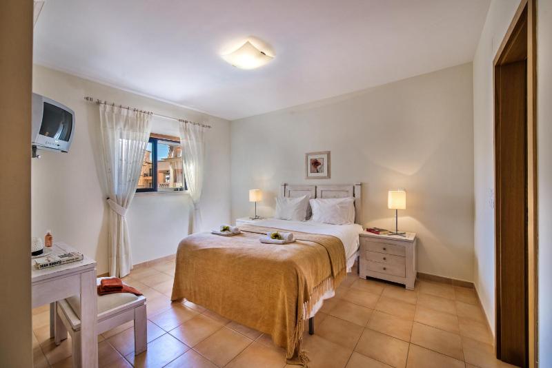 Three-Bedroom Apartment image 4