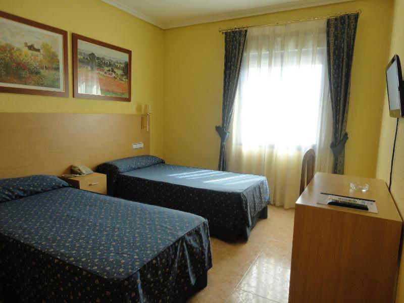 Single Room image 1