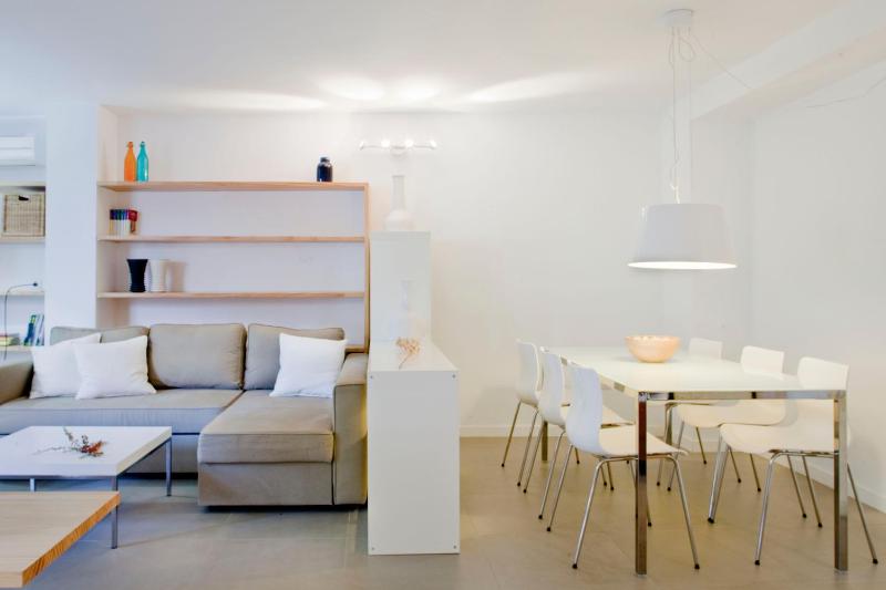 Superior Two-Bedroom Apartment with Terrace image 1