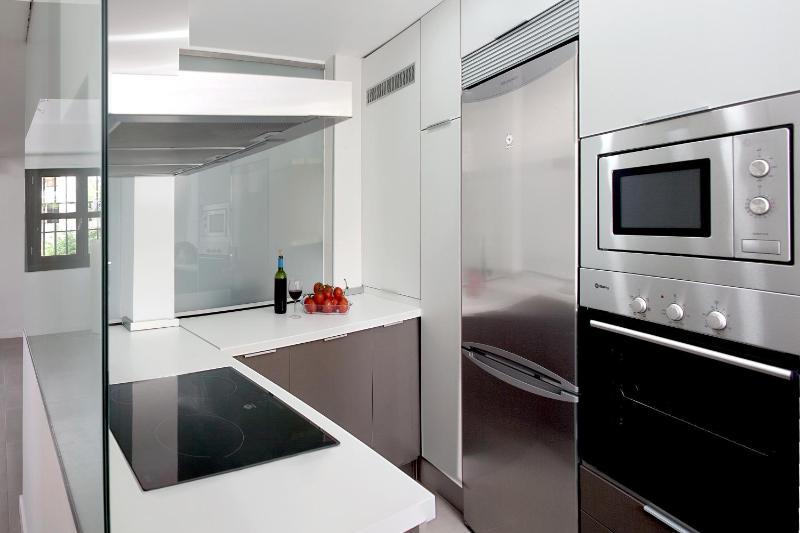 Superior Two-Bedroom Apartment image 1