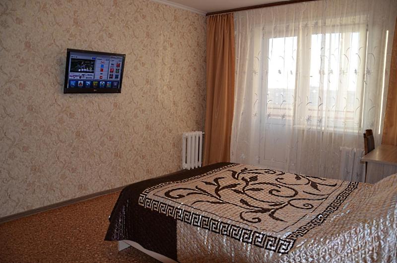 One-Bedroom Apartment image 3