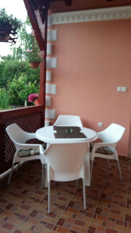 Double Room image 3