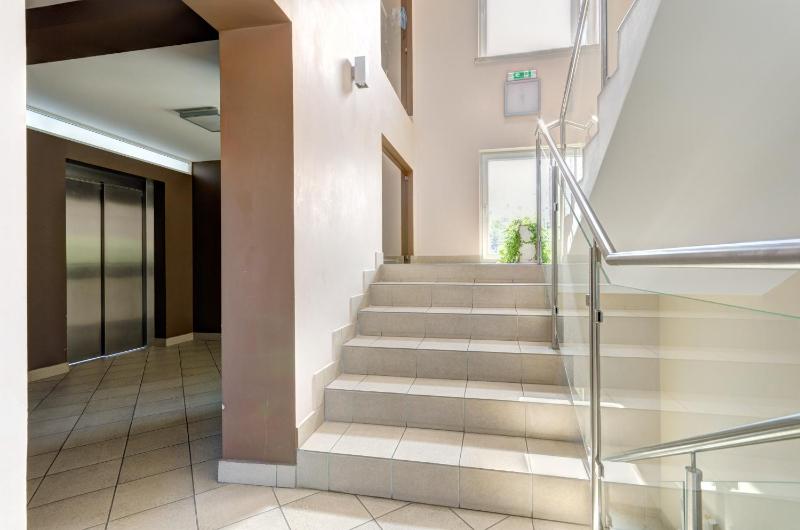 Sunrise apartments close to the beach & by Noclegi Renters - image 15