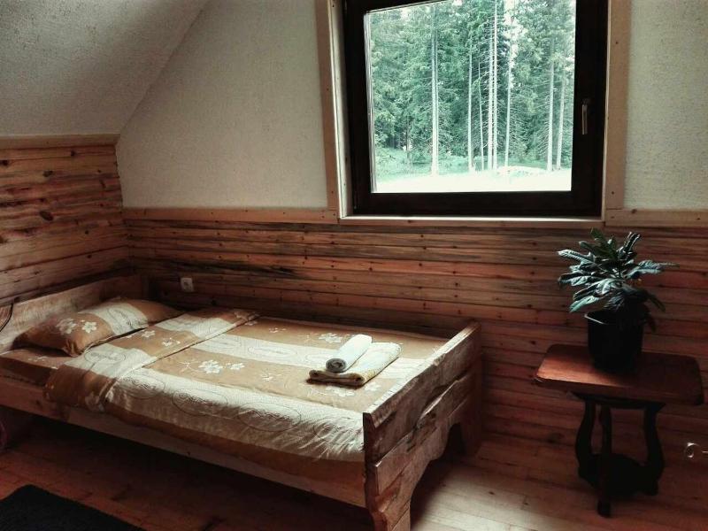 Three-Bedroom Apartment image 3