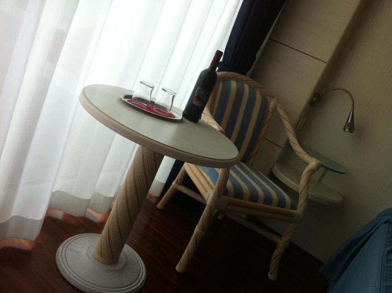 Double Room Single Use with Balcony image 4