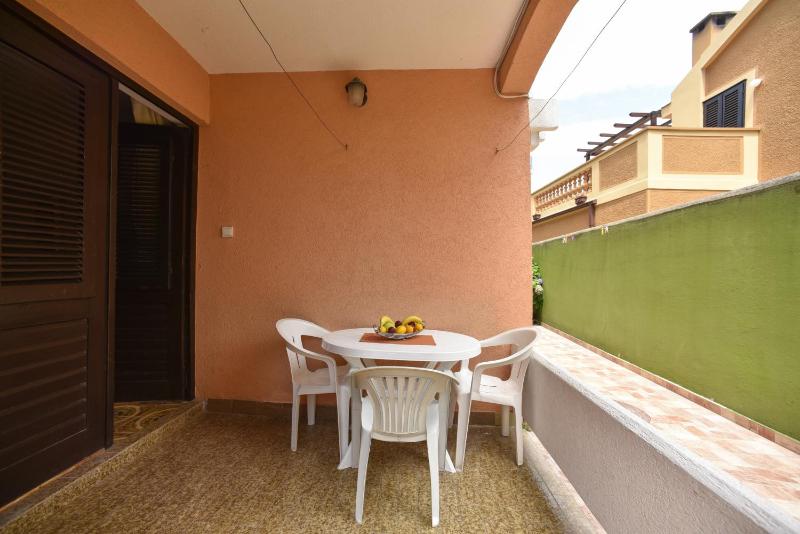 Deluxe Triple Room image 4