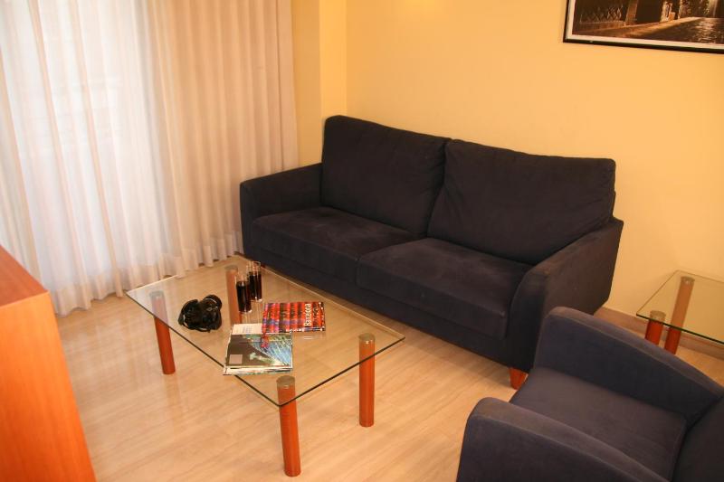 Apartaments Aragó565 - image 12