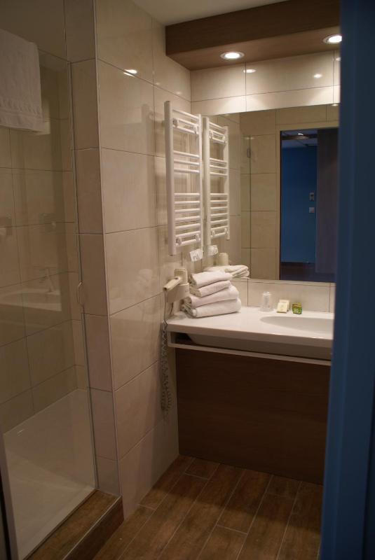 Superior Double Room image 3