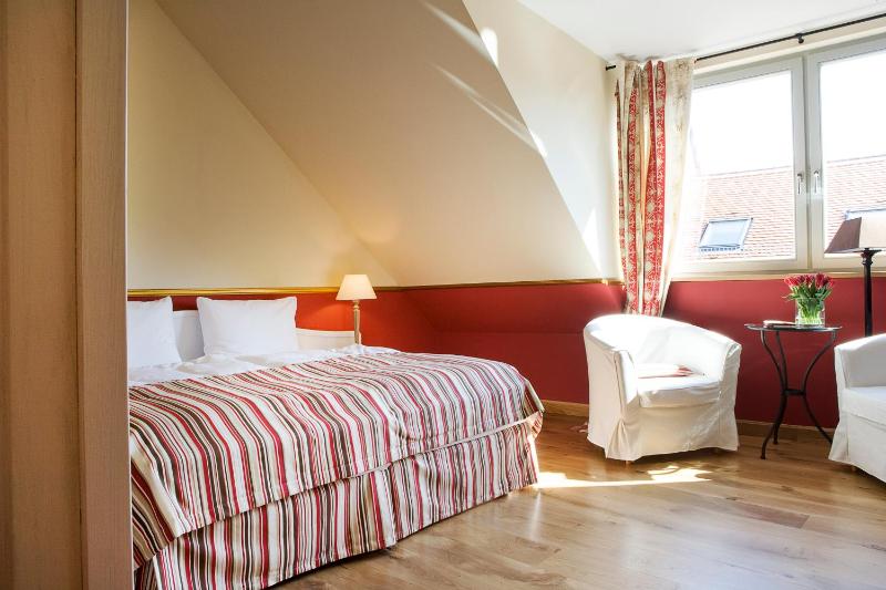 Triple Room image 1