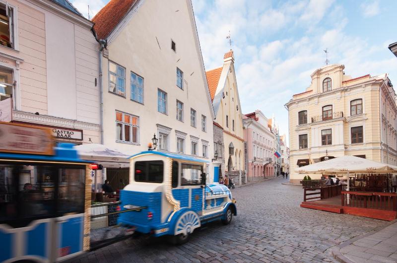 Two-Bedroom Apartment  - Pikk15 image 4