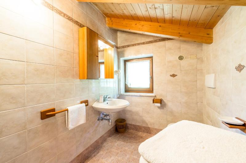 Two Bedroom Apartment Superior image 3