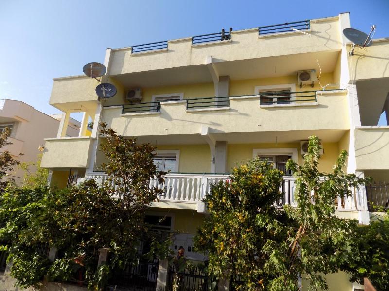 Apartment with Sea View image 3