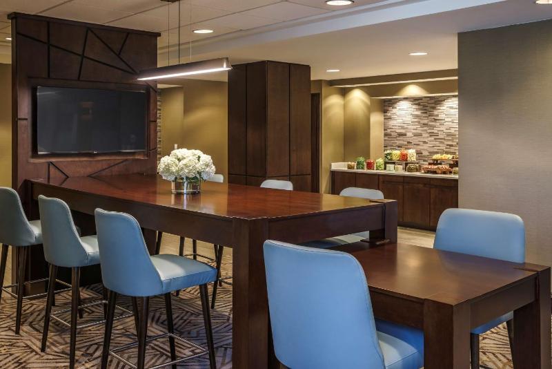 King Room - Club Access image 2