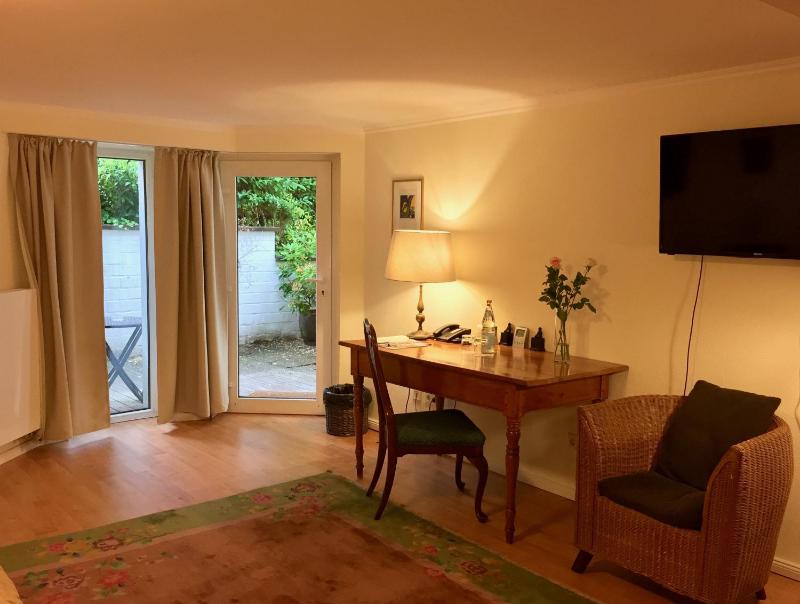 Suite (4 Adults) image 3