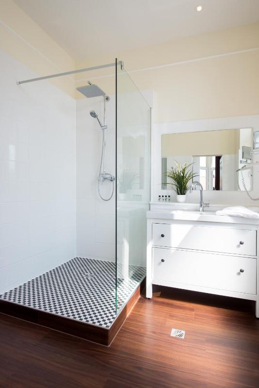 Junior Suite image 3