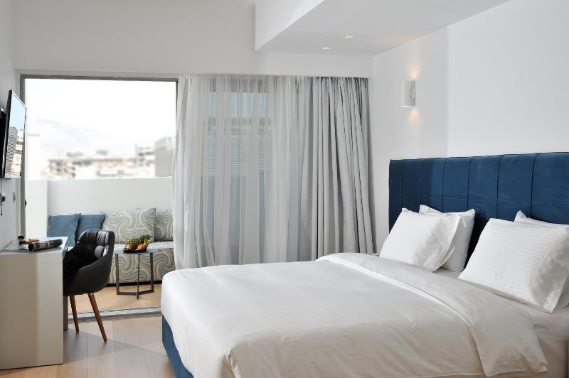 Executive Double or Twin Room with Private Veranda image 2